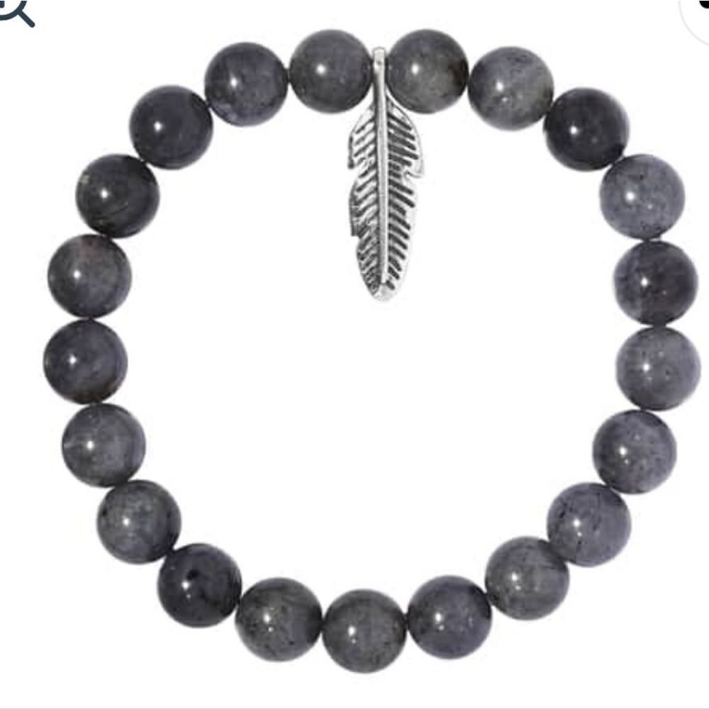 Malagasy Labradorite Beaded Bracelet - Picture 6 of 12